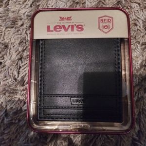 Men's Levis Wallet